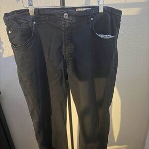Wrangler Straight Fit 40x30 Black Jeans